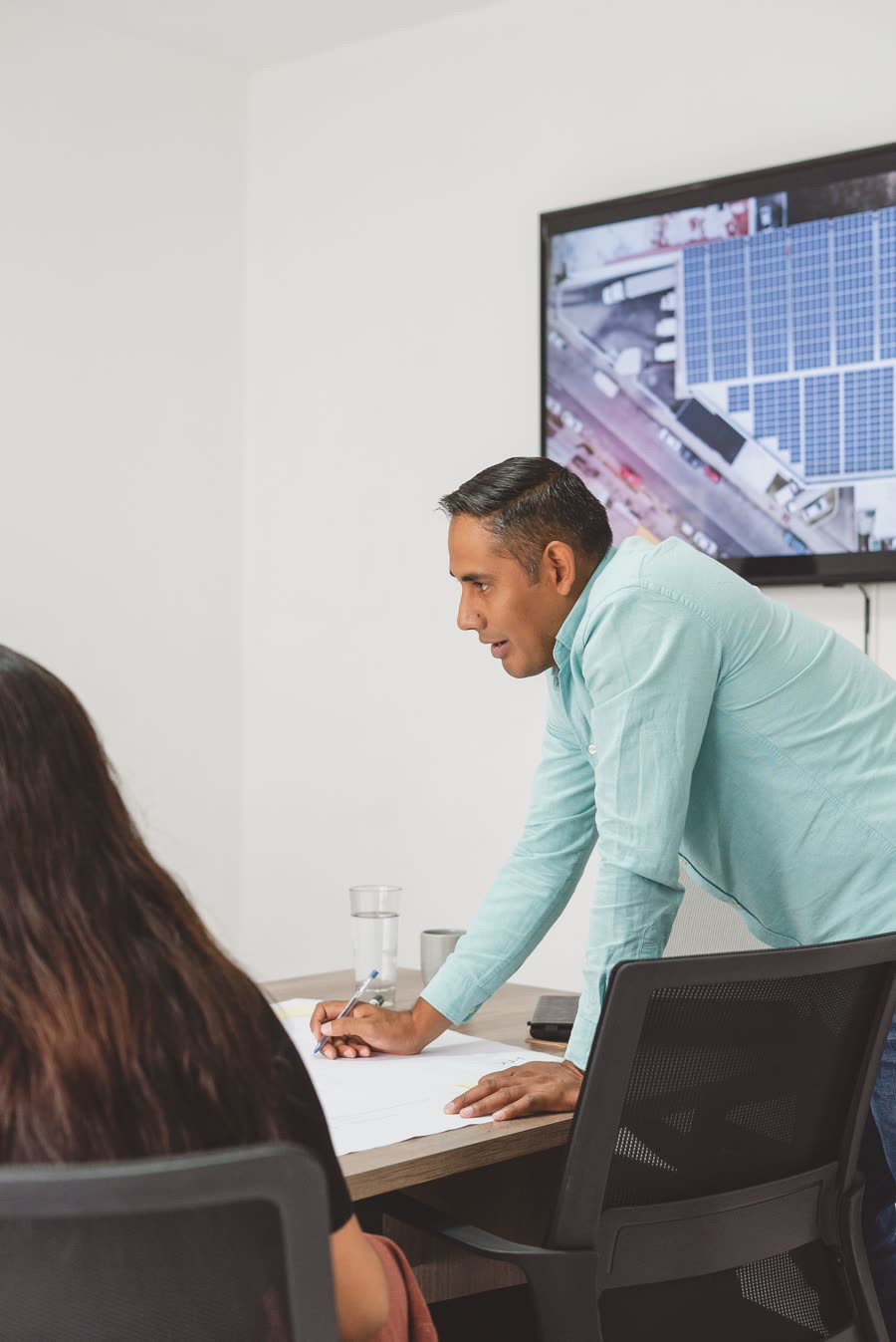 Diagnostic sur le terrain avec un client